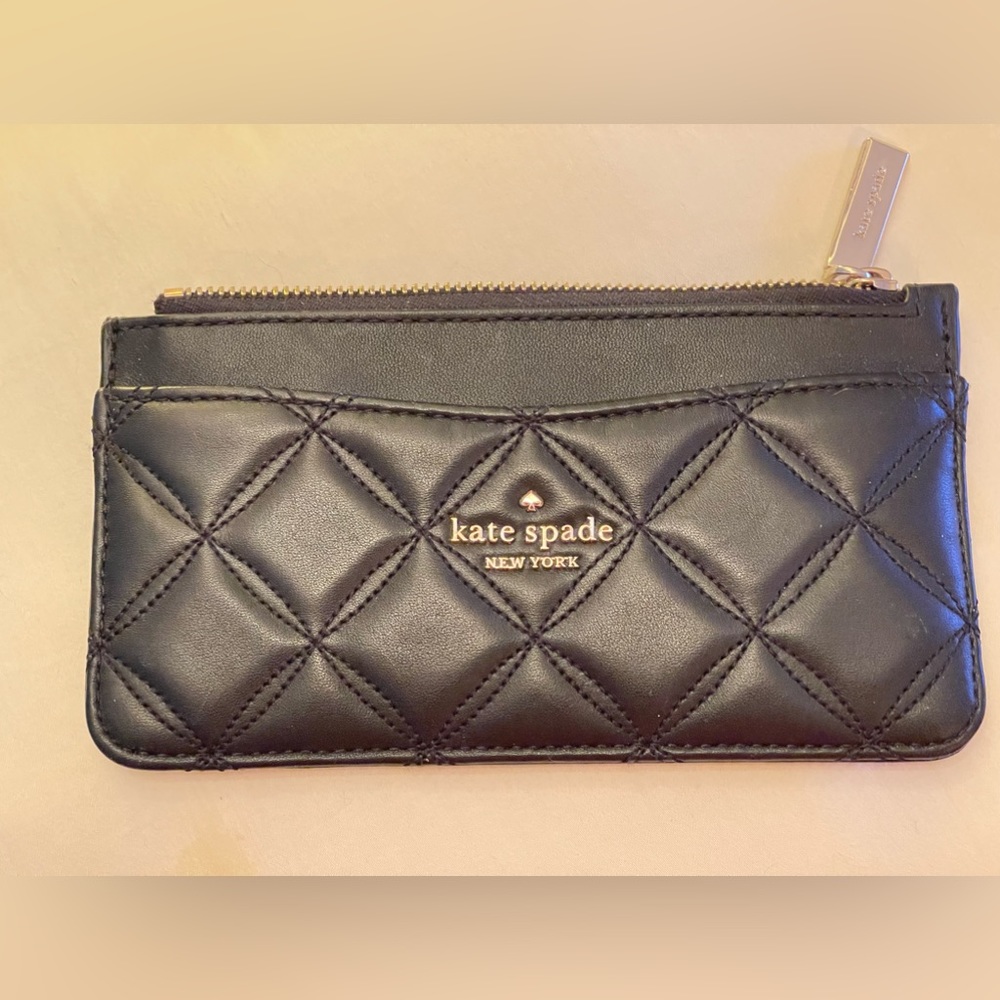Kate Spade soft leather Zip Long Card Case - Good Used Condition